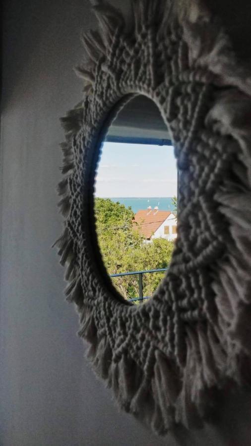 Hello Balaton Apartment Alsoors Bagian luar foto