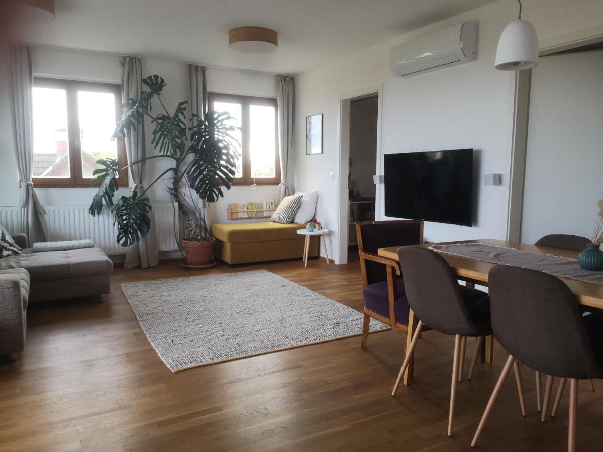 Hello Balaton Apartment Alsoors Bagian luar foto