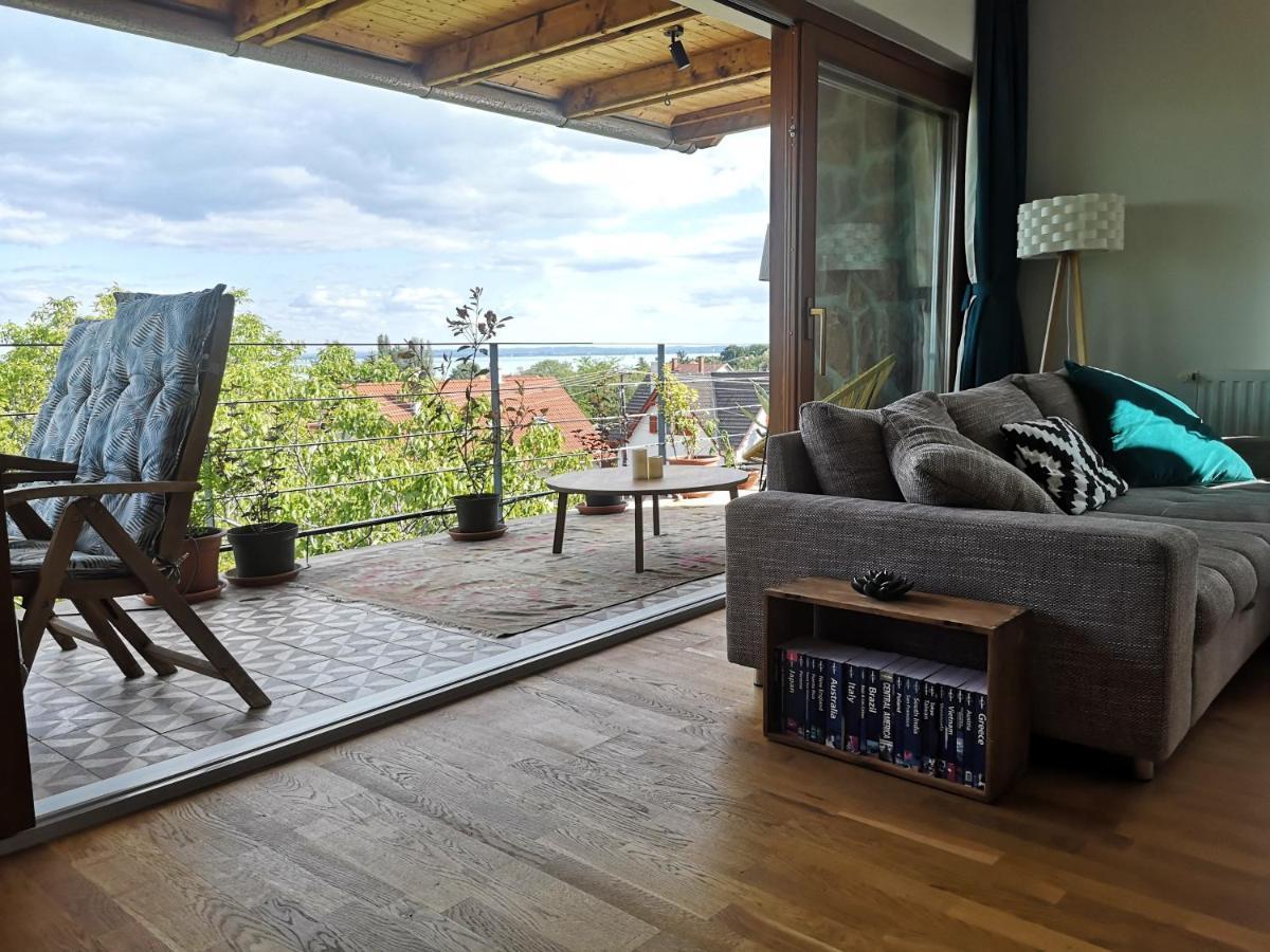 Hello Balaton Apartment Alsoors Bagian luar foto